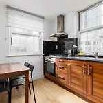 Aldgate Flats